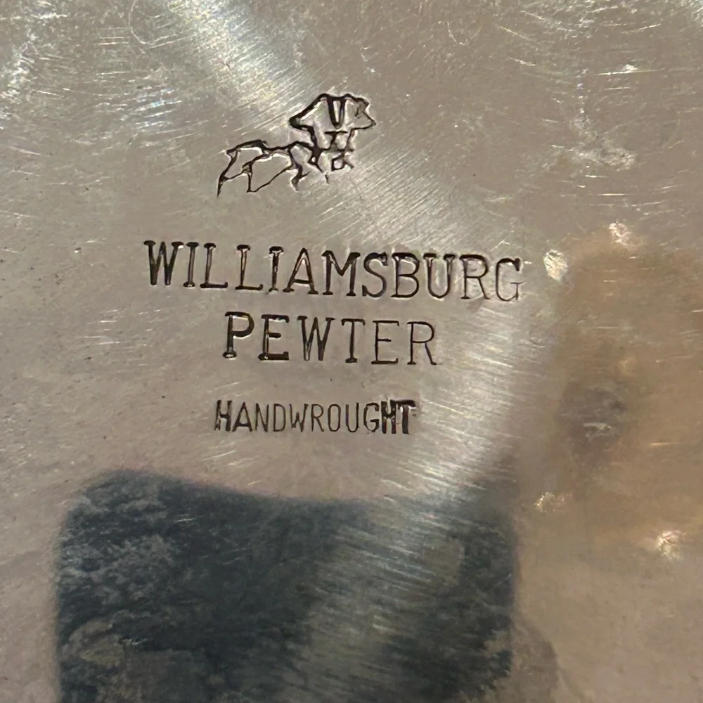 Williamsburg Pewter Hand-wrought Sugar Bowl and Creamer Beautiful Set - Picture 7 of 11